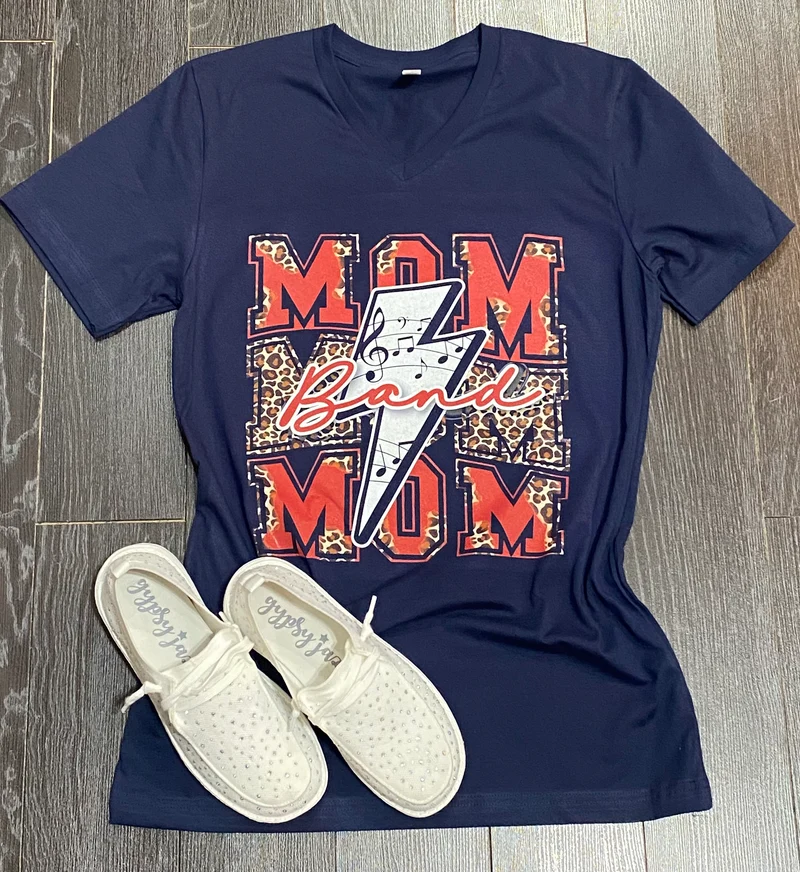 Aubrey ...Mom Mom Mom Band tee