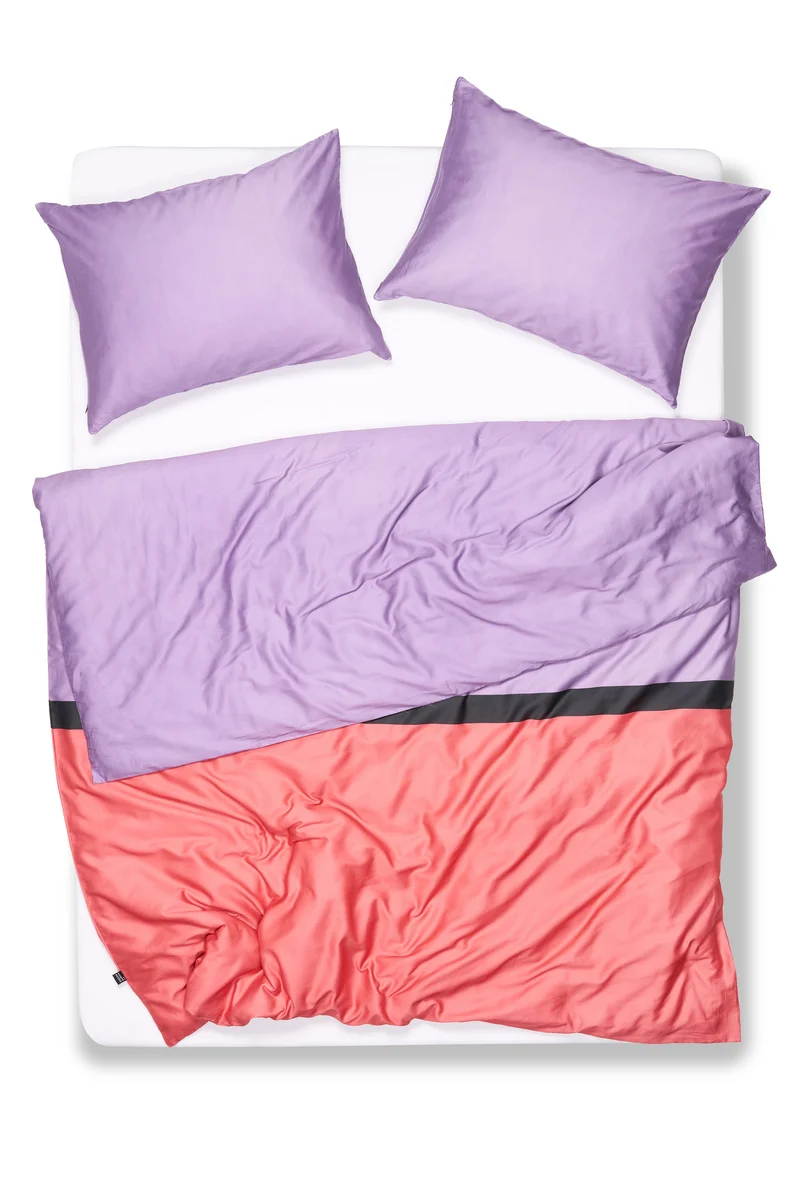 Artist Bedding "Owaro" by Rondelli and Cortese