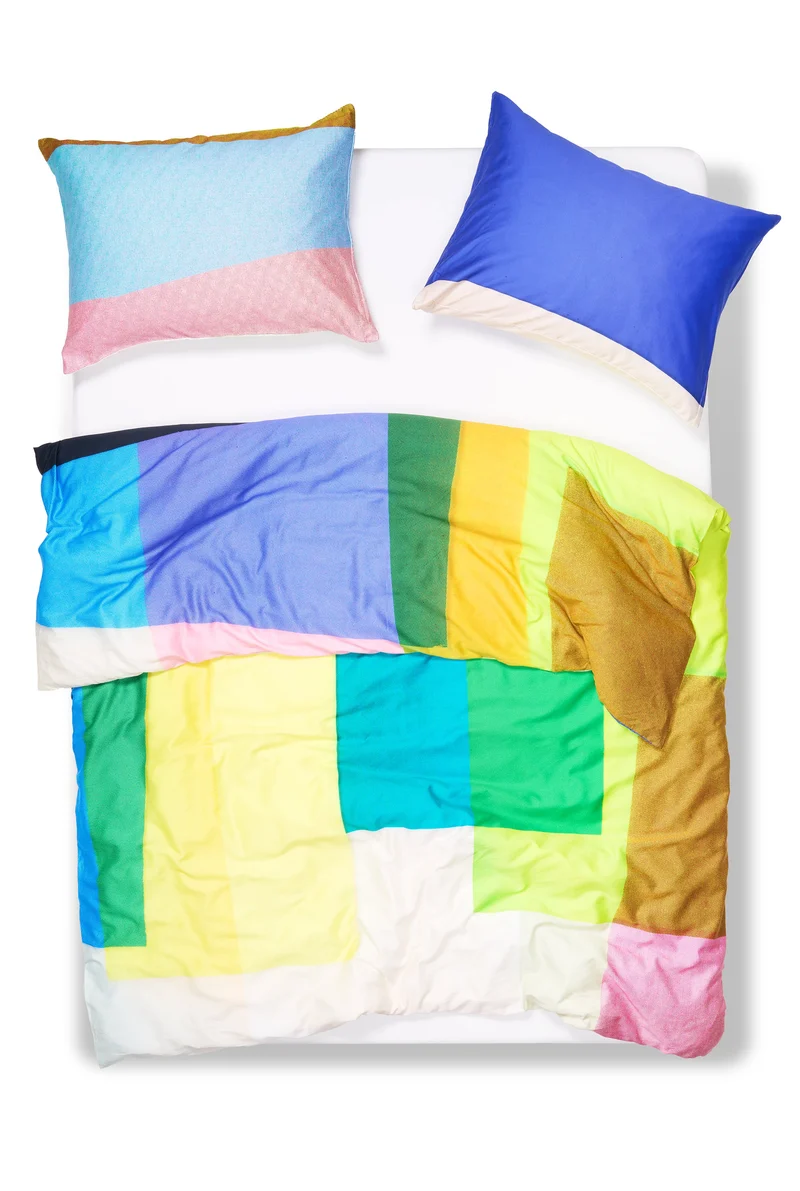 Artist Bedding "Teint Tint Tinta 02" by Claudia Caviezel
