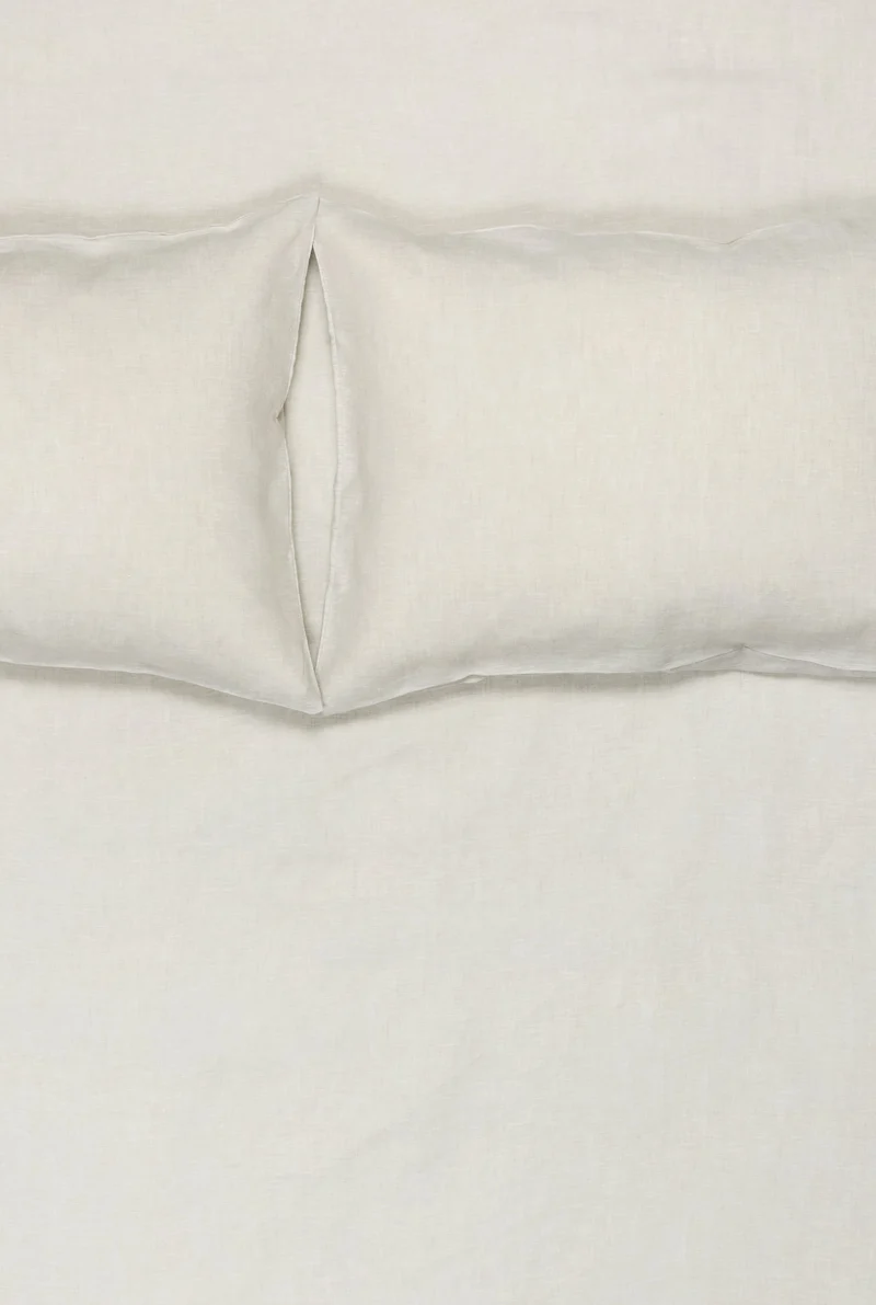 Linen Bedding Melange in Light Grey Color