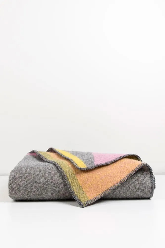 Wool Blanket "Konstructiv" by Michele Rondelli