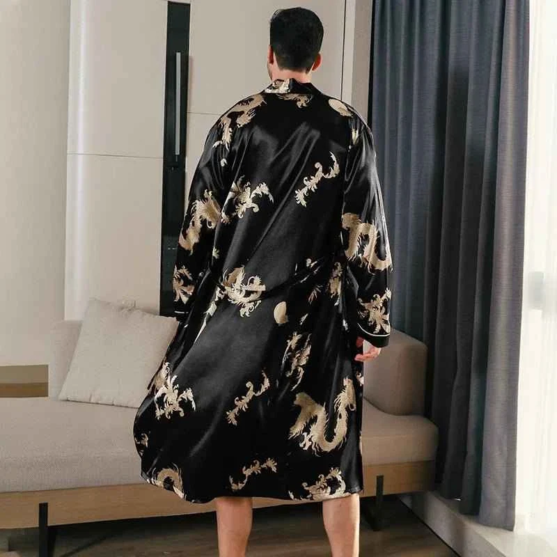 Herren-Seidenbademäntel, Oversize, langärmelig, dünner Stil für Frühling und Herbst
