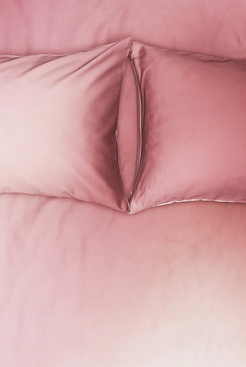 Artist Bedding Collection "Aura Rose" by Michele Rondelli