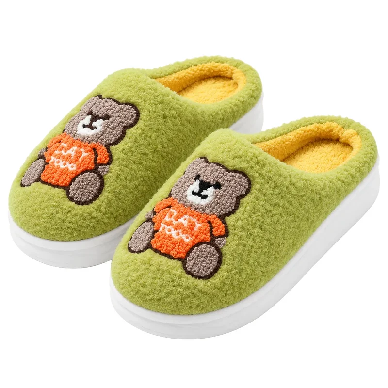Genießen Sie höchsten Komfort mit den Wollpantoffeln mit Cartoon-Bärenmotiv für Damen