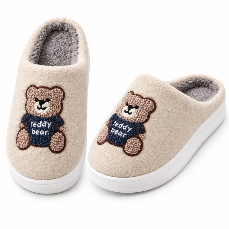 Genießen Sie höchsten Komfort mit den Wollpantoffeln mit Cartoon-Bärenmotiv für Damen