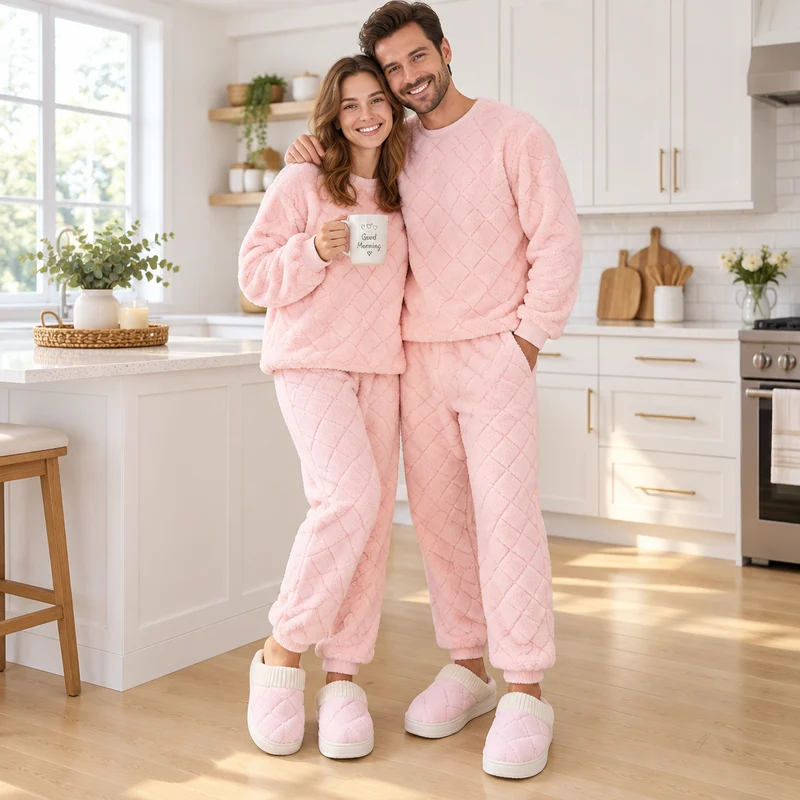 Plüschige, rutschfeste Kuschelpantoffeln für Paare: Gemeinsam winterlichen Komfort genießen