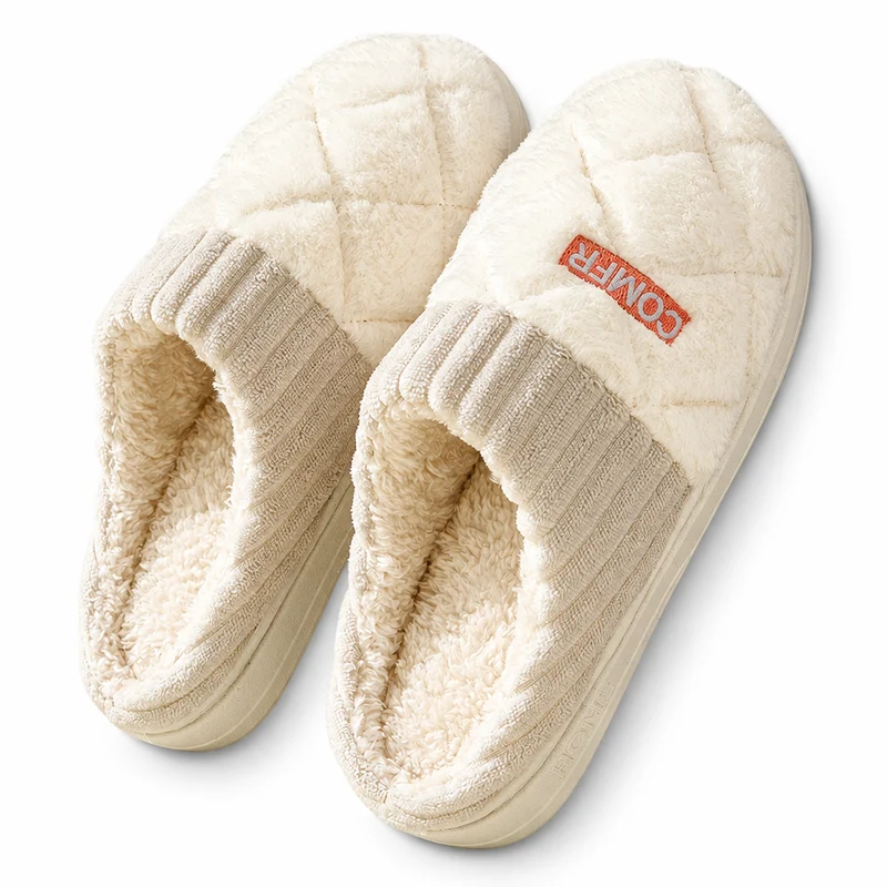 Plüschige, rutschfeste Kuschelpantoffeln für Paare: Gemeinsam winterlichen Komfort genießen