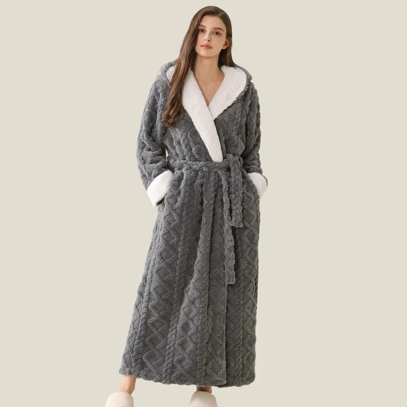 Warmer Kapuzenbademantel aus Polyester für Damen und Herren – Gemütlicher Kimono-Bademantel zum Entspannen