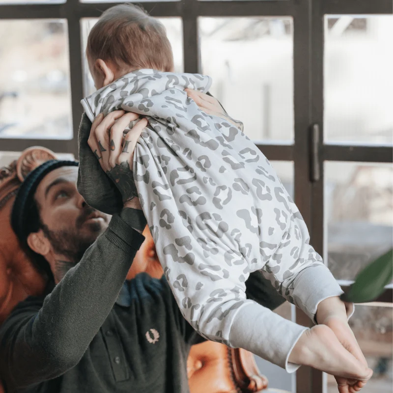 Schlafsack mit Füßen 1.0 TOG | Leo Grau
