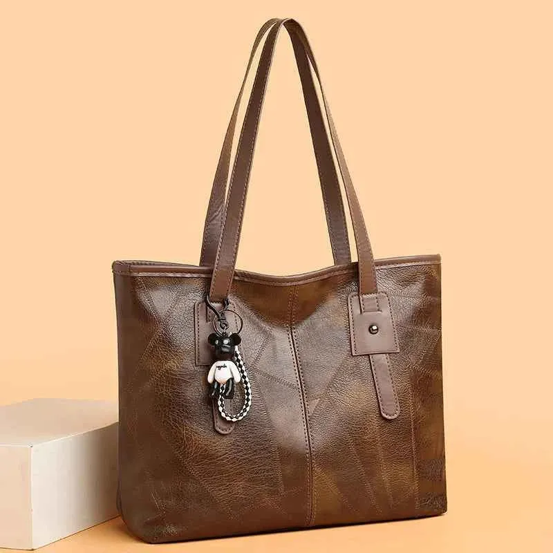Trendige, geräumige Tragetasche für Damen – horizontale, quadratische Handtasche mit Reißverschluss, die über der Schulter getragen werden kann.