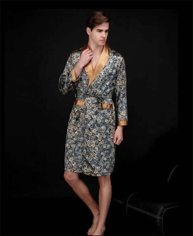 Kimono-Bademantel aus Seidensatin für Herren mit goldenem Drachenmotiv, knielang