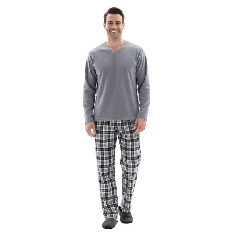 Herren-Fleece-Pyjama-Sets: Erleben Sie unvergleichlichen Komfort mit unserem kuscheligen grauen Oberteil und der schwarzen Baumwollhose.