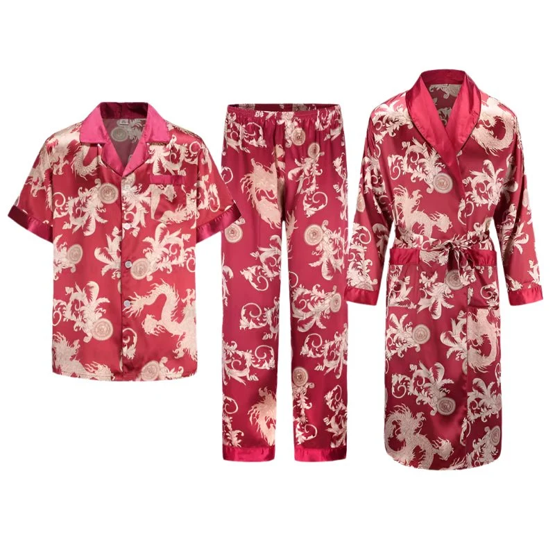 Herren-Pyjama-Set aus Satin: Langarmhemd und Hose aus Eisseide, Bademantel mit Tasche