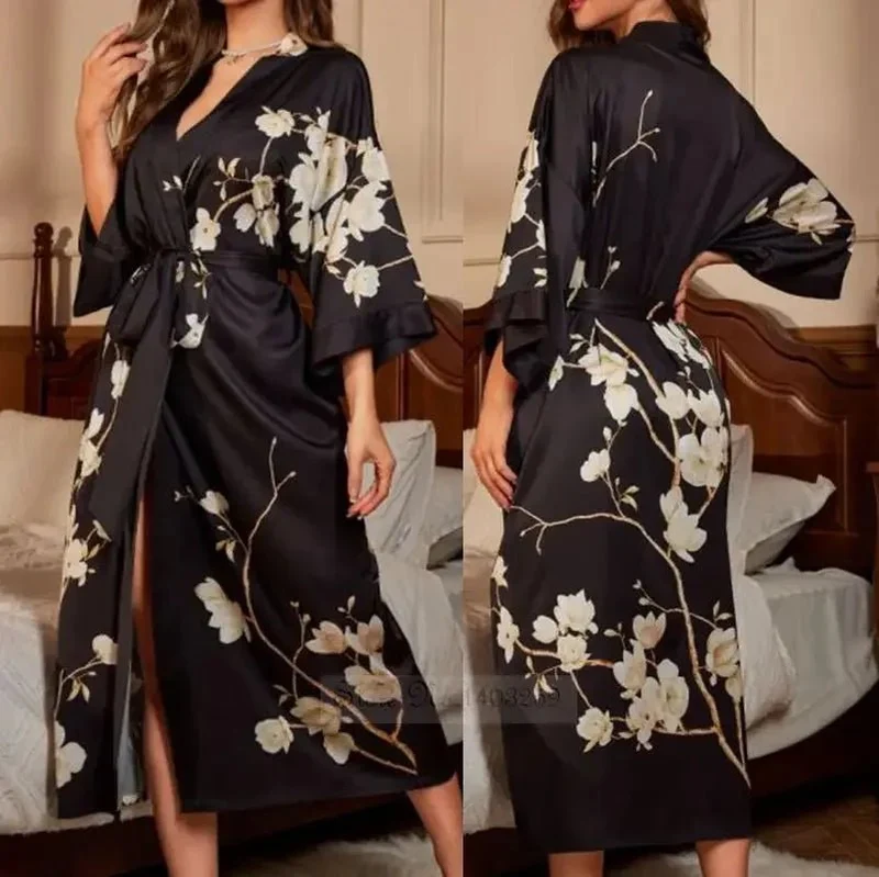 Satin-Bademantel in Übergröße, Kimono-Bademantel mit Blumenmuster