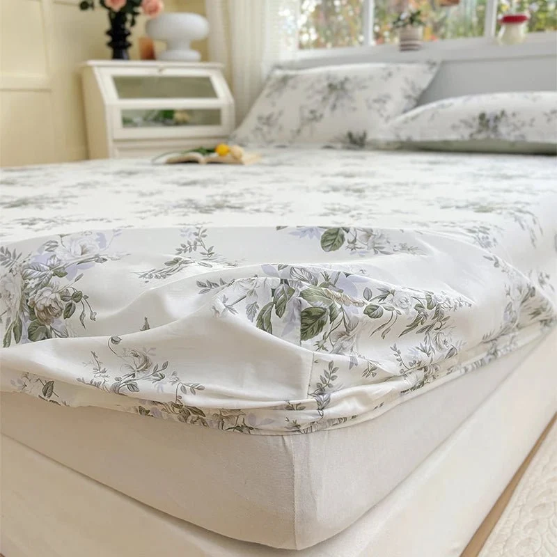 Spannbettlaken aus 100 % Baumwolle mit Blumenmuster - Elastisches, hautfreundliches Bettlaken (ohne Kissenbezug)