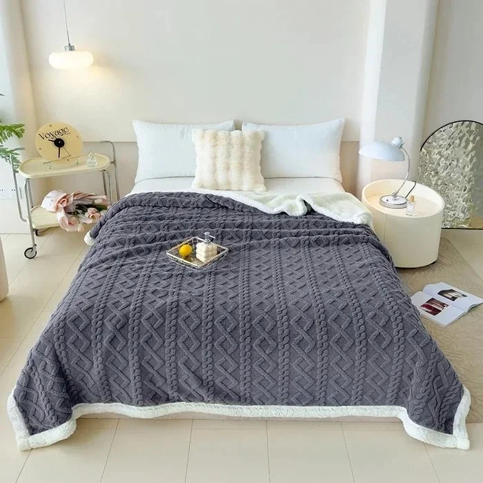 Kuschelige Wolldecke für Bett und Sofa – Plüschige Lammsamtdecke für Zuhause, Büro und Reisen