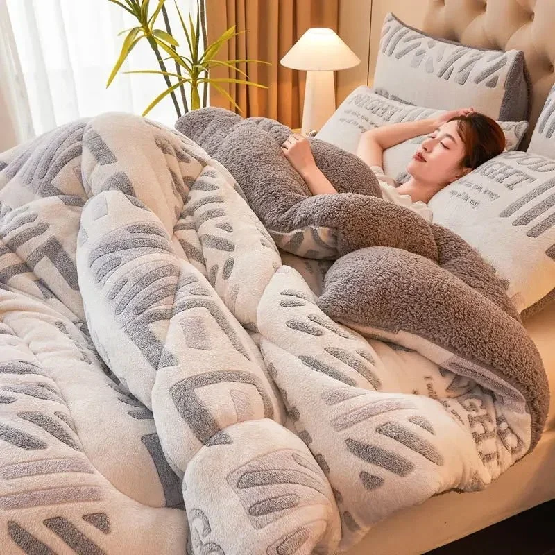 Winterliche Lammwolldecke – Dicke und warme Plüschdecke für Einzel- und Doppelzimmer im Studentenwohnheim