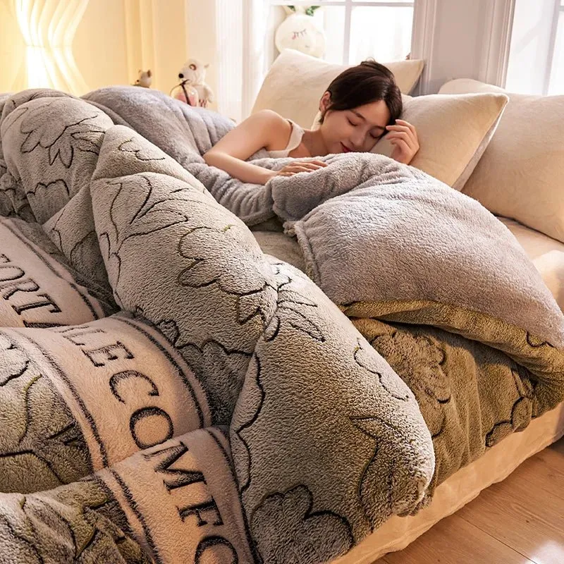 Lammfleece-Decke – Superwarme Steppdecke für Winter und Herbst, dicke Bettdecke für Einzel- und Doppelbetten