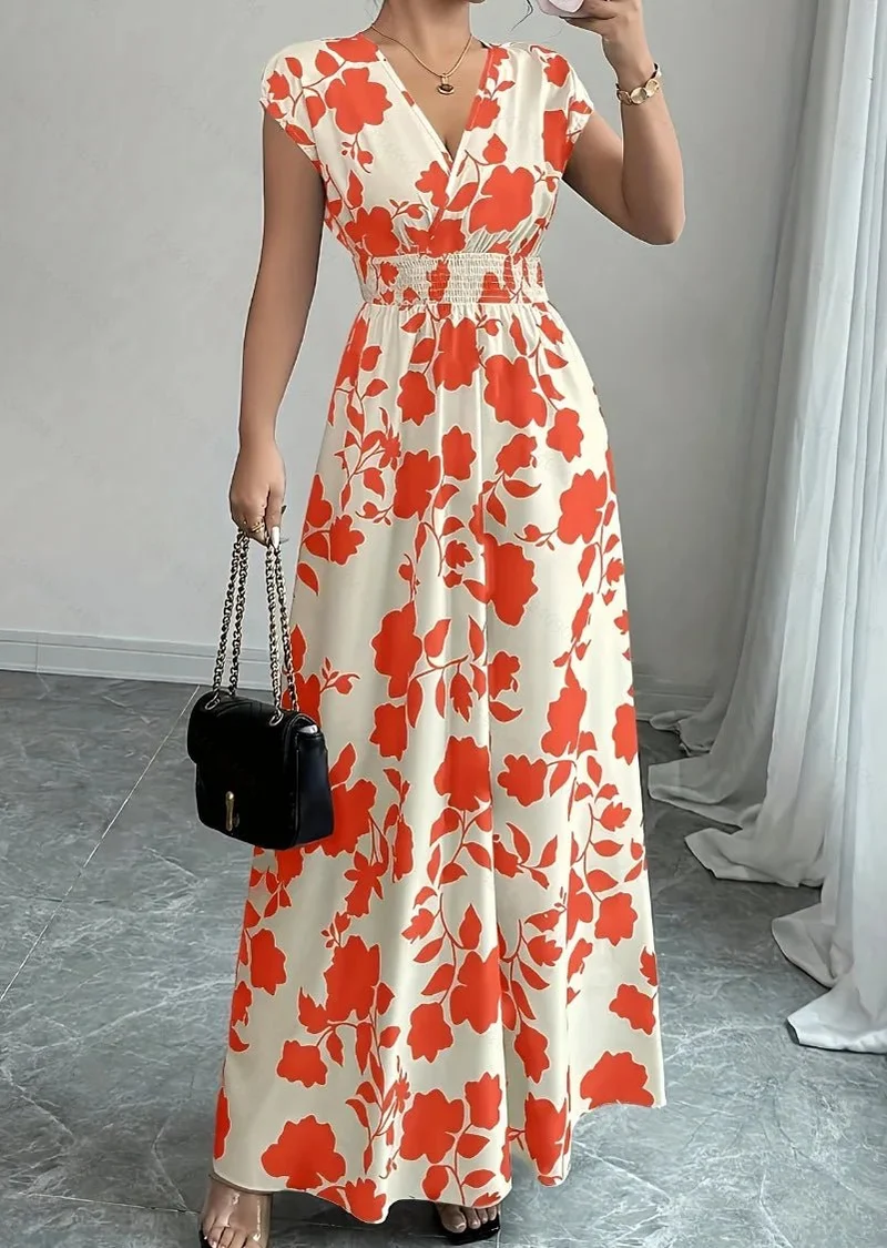 Verleihen Sie Ihrem Sommer-Look mit unserem Damen-Sommerkleid mit V-Ausschnitt das gewisse Etwas.
