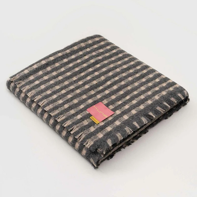 KUNA - Y05 Decke – Premium aus Baby-Alpaka & Seide