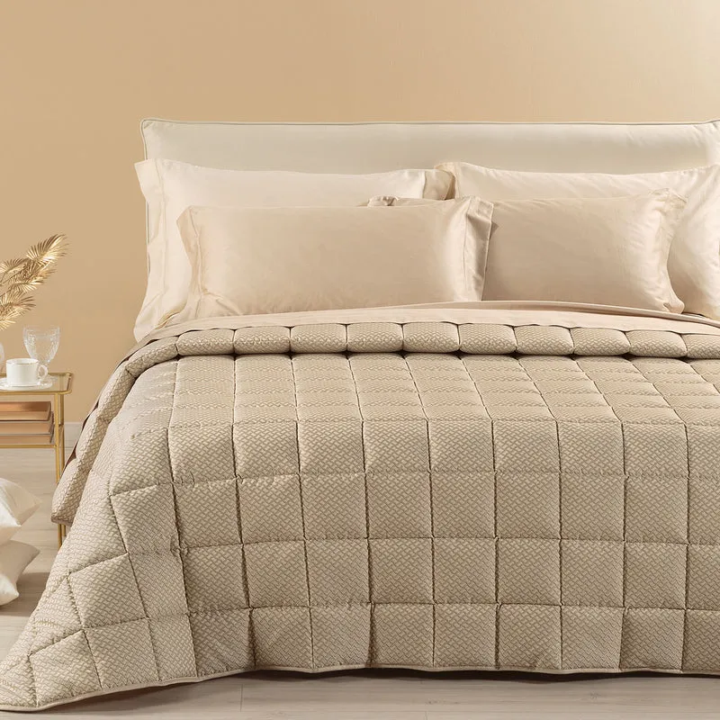 Trapunta Leggerissima luce in Raso Jacquard 200 gr/mq